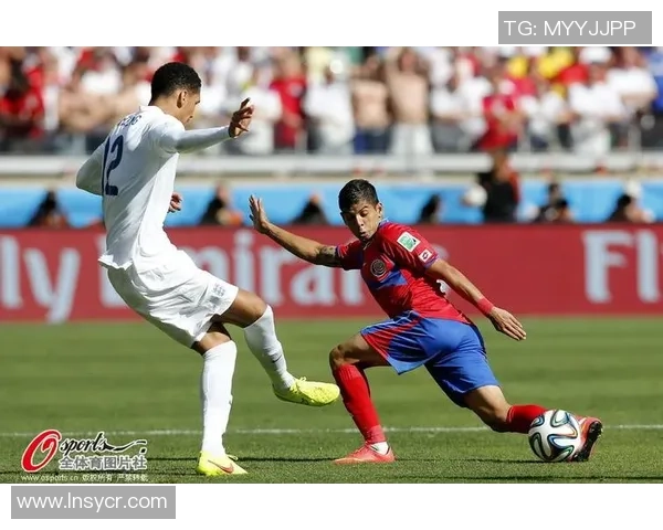 重庆足球队在世界杯预选赛中的奋勇拼搏与历史性突破之路