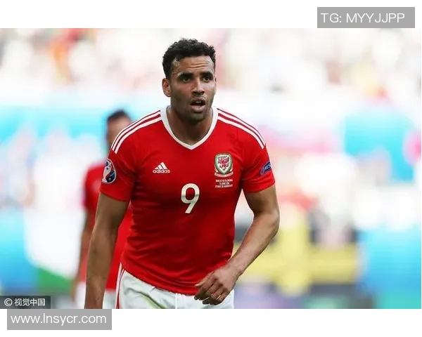 足球明星全名大揭秘了解他们背后的故事与成就 足球明星全名大揭秘了解他们背后的故事与成就