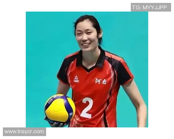 足球明星朱婷的魅力写真展现运动与优雅的完美结合 足球明星朱婷的魅力写真展现运动与优雅的完美结合